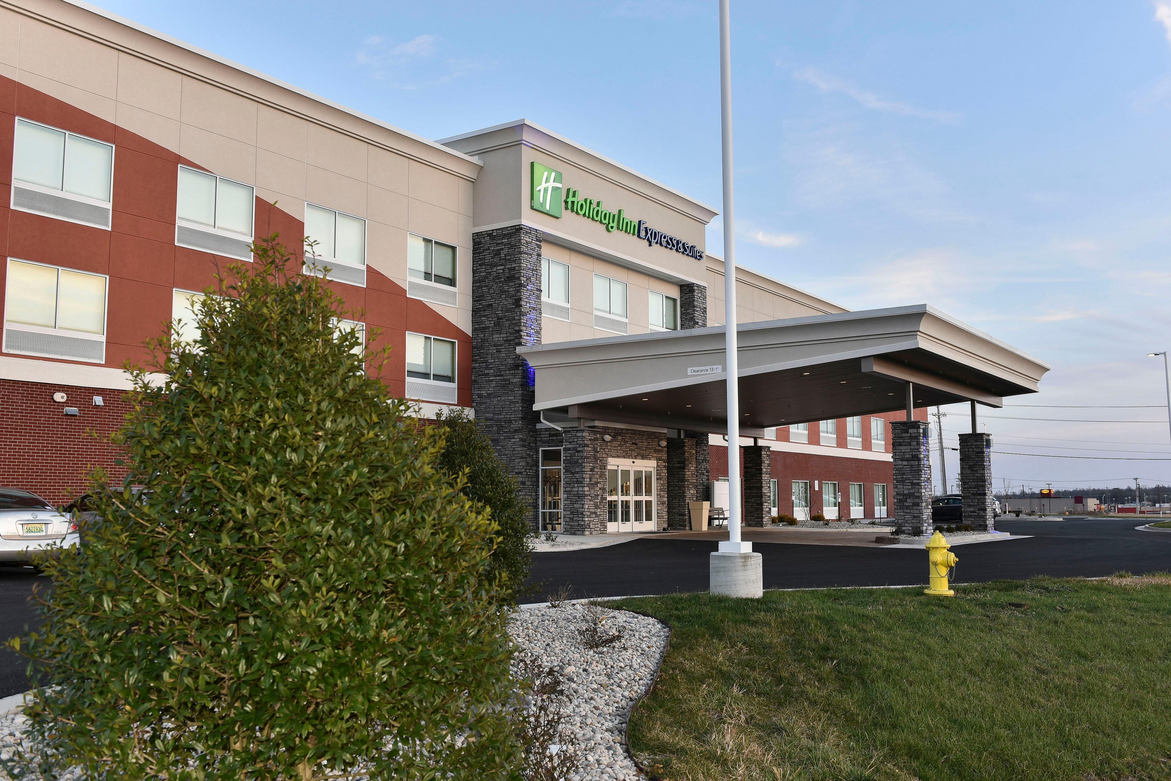 Holiday Inn Express & Suites - Madisonville By Ihg Экстерьер фото