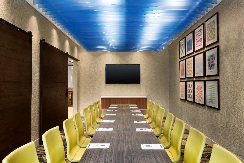 Holiday Inn Express & Suites - Madisonville By Ihg Экстерьер фото
