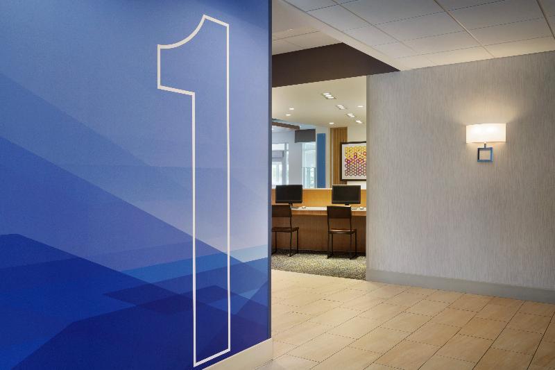Holiday Inn Express & Suites - Madisonville By Ihg Экстерьер фото